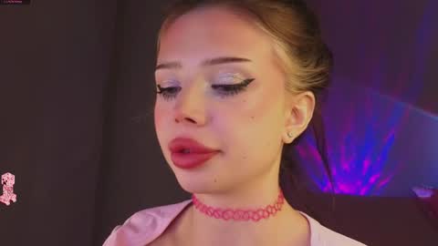 jessie_johns online show from April 2026 06:34:01 PM