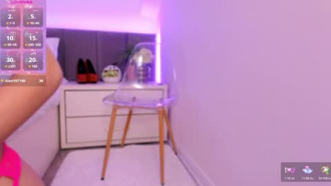 Snapshot of jessie_pinkk chatting on April 2026 05:18:01 PM Jessie online show from April 2026 05:18:01 PM