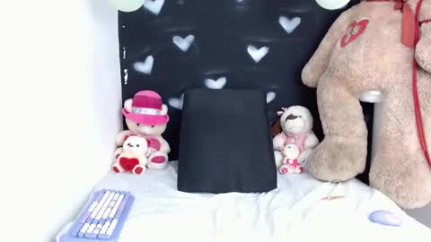 Snapshot of jessiedugalxxx chatting on September 2025 10:29:01 AM Jessie Big Boobs online show from September 2025 10:29:01 AM