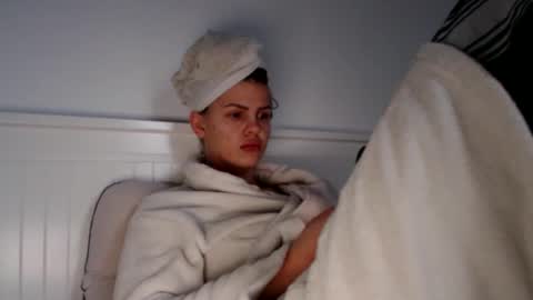 jessieryan online show from February 2025 05:13:02 AM