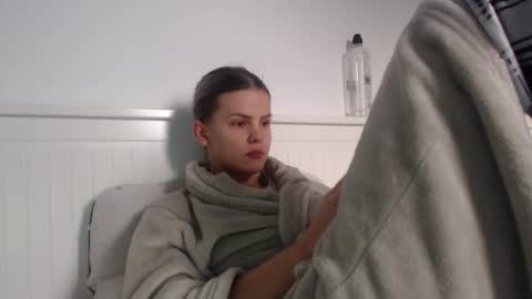 jessieryan online show from October 2025 05:18:02 AM