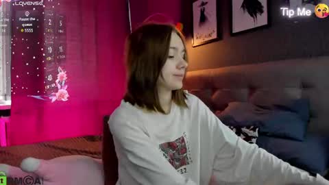 Snapshot of jessiexxiv chatting on June 2026 09:23:02 AM Jessie online show from June 2026 09:23:02 AM