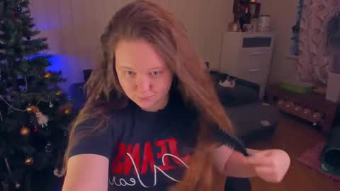 NEW VIDEO IN BIO online show from January 2025 01:07:01 PM