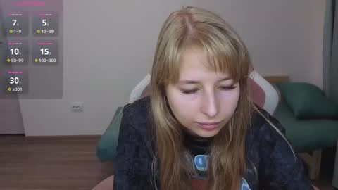 Jessy online show from September 2025 10:19:01 AM