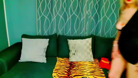 jessy curt online show from February 2026 06:32:02 AM