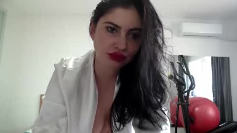 Snapshot of jessy_greys chatting on October 2025 09:18:02 AM Jessy online show from October 2025 09:18:02 AM