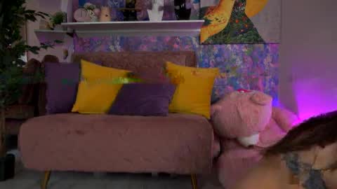 Jessie online show from March 2026 06:50:02 AM