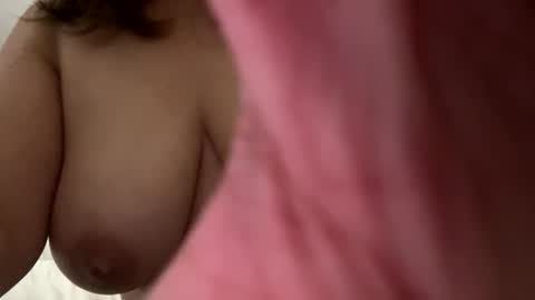 Snapshot of jessyjames701 chatting on April 2026 05:02:02 AM jessyjames701 online show from April 2026 05:02:02 AM