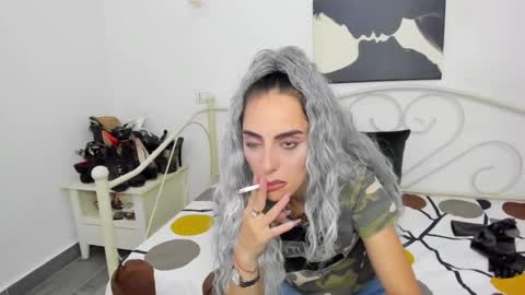 Jessy online show from September 2025 07:19:02 PM