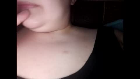 Jessy online show from November 2025 06:23:02 PM