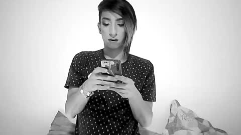 Ale online show from September 2025 02:49:01 AM