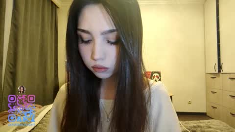 I am Gina ntmu Lets hit 10 Thumbs Up together online show from February 2026 12:31:01 PM