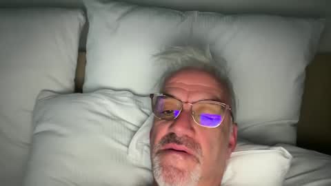 jewlronny online show from December 2024 07:37:01 AM