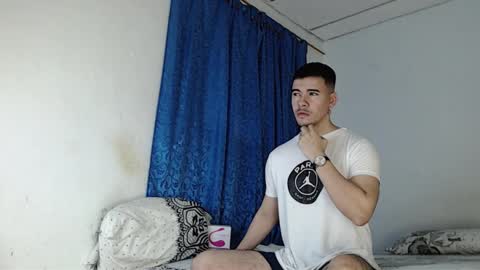 Snapshot of jeycob_happy97 chatting on December 2024 11:59:01 AM Juan David online show from December 2024 11:59:01 AM
