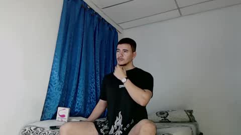 Snapshot of jeycob_happy97 chatting on March 2025 10:47:01 PM Juan David online show from March 2025 10:47:01 PM