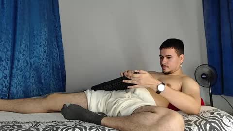 Juan David online show from April 2026 12:03:02 AM