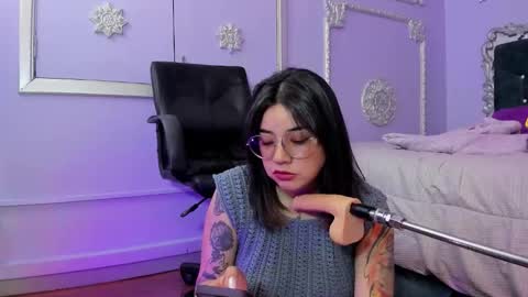 Jeyy online show from October 2025 12:27:01 PM