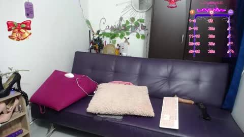 Snapshot of jezabel_purple chatting on December 2024 01:24:02 PM Camila online show from December 2024 01:24:02 PM