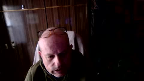 jgs54 online show from October 2025 09:43:01 AM