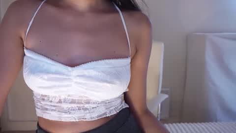 Jhaanvi online show from September 2025 05:35:02 PM