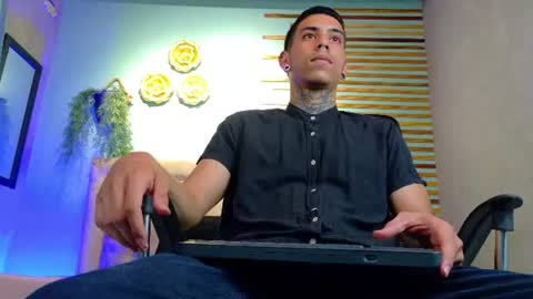 Snapshot of jharol_cardona chatting on July 2026 01:34:02 AM Jharol online show from July 2026 01:34:02 AM