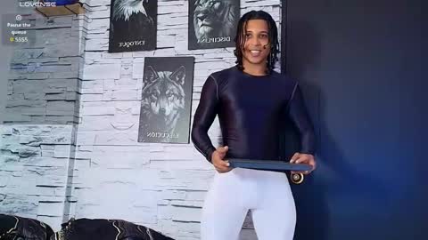 Snapshot of jhay_wheeler777 chatting on May 2026 04:45:01 PM jhay_wheeler777 online show from May 2026 04:45:01 PM