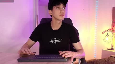 Jheampiero online show from March 2026 08:59:01 PM