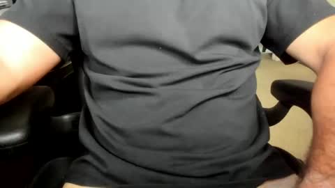 jhernandez13 online show from September 2025 11:34:02 AM