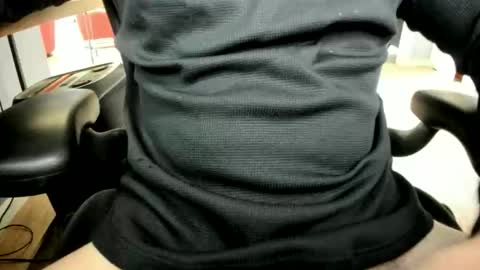 jhernandez13 online show from April 2026 01:49:02 PM