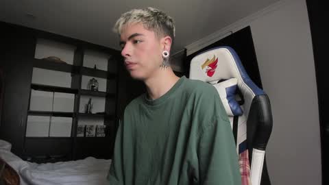 Morghan online show from December 2024 06:37:01 PM