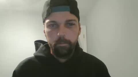 Snapshot of jholls chatting on January 2025 03:43:01 AM jholls online show from January 2025 03:43:01 AM