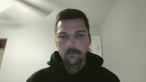 Snapshot of jholls chatting on February 2025 03:42:02 PM jholls online show from February 2025 03:42:02 PM