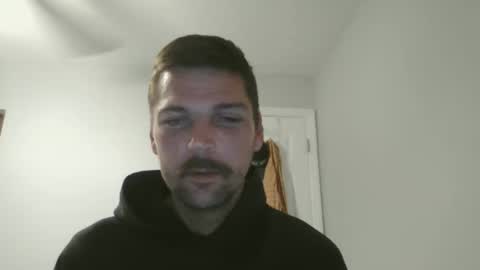 Snapshot of jholls chatting on February 2025 11:13:01 PM jholls online show from February 2025 11:13:01 PM