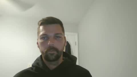 Snapshot of jholls chatting on March 2025 11:11:01 PM jholls online show from March 2025 11:11:01 PM