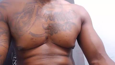 Jhon Tomson online show from November 2025 07:27:02 PM