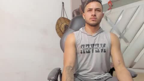 Snapshot of jhonny_flames7 chatting on January 2025 03:59:02 AM jhonny online show from January 2025 03:59:02 AM