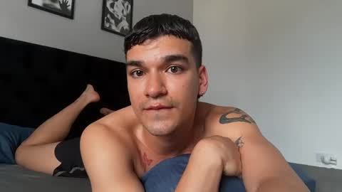 Snapshot of jhonnyx_ chatting on April 2026 06:38:01 PM Jhonny online show from April 2026 06:38:01 PM