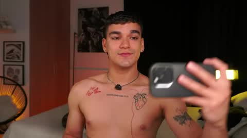 Snapshot of jhonnyx_ chatting on May 2026 03:26:01 AM Jhonny online show from May 2026 03:26:01 AM