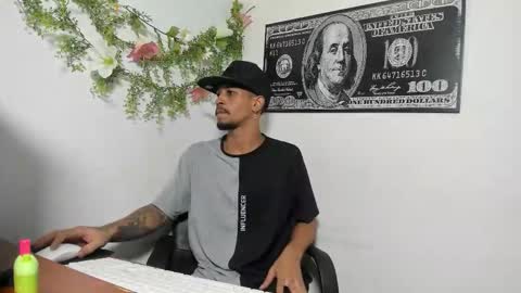 jhonson821 online show from November 2025 01:07:02 AM