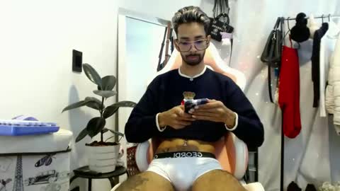 Snapshot of jhonsonvlatino chatting on June 2026 03:25:02 PM jhonsonvlatino online show from June 2026 03:25:02 PM