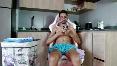 Snapshot of jhonsonvlatino chatting on July 2026 08:52:01 PM jhonsonvlatino online show from July 2026 08:52:01 PM