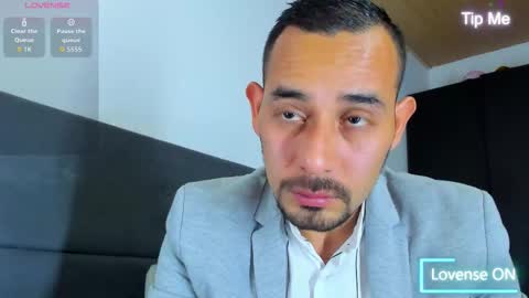 Jhony Alzate online show from September 2025 02:57:01 AM