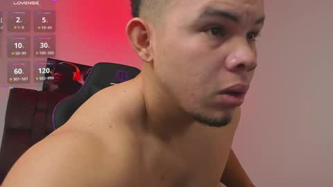 Jhonatan80  online show from February 2025 11:00:02 AM