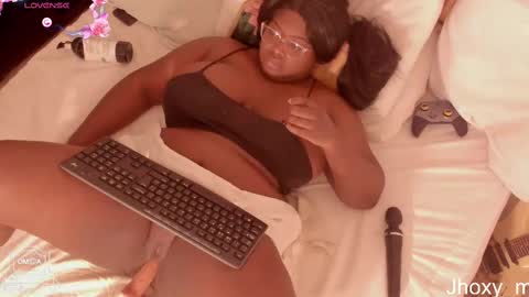 Hello iam hoxy ready to get wet online show from February 2025 03:04:02 AM