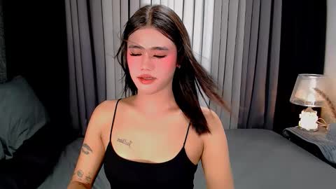 jhuliana_and_charles_room online show from October 2025 04:57:01 AM