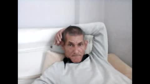 Snapshot of jigolo_golo35 chatting on January 2025 10:43:01 AM jigolo_golo35 online show from January 2025 10:43:01 AM