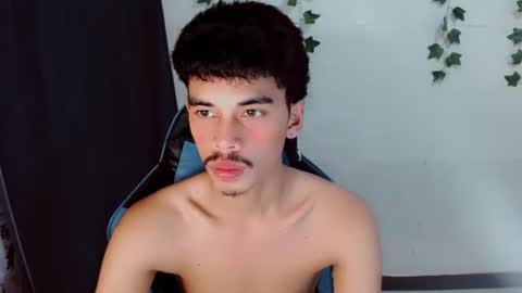 Snapshot of jim_cumxx chatting on October 2025 06:22:02 AM JIMBOY online show from October 2025 06:22:02 AM