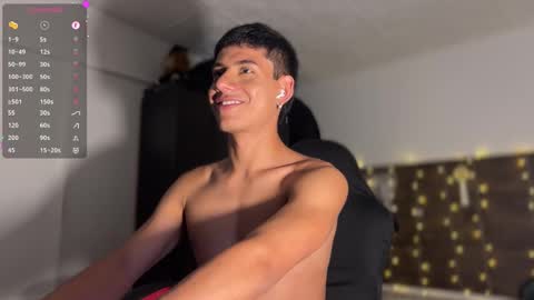 Snapshot of jim_dancer chatting on February 2025 01:22:01 AM jim_dancer online show from February 2025 01:22:01 AM