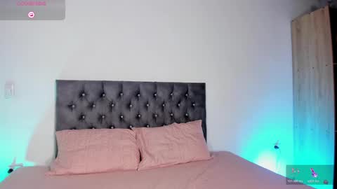 JIMENA online show from October 2025 03:29:01 AM