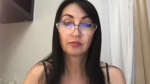 Snapshot of jinaluv chatting on June 2026 02:45:02 PM jinaluv online show from June 2026 02:45:02 PM